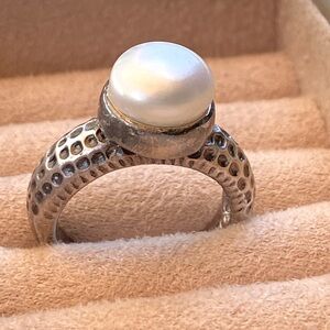 Hammered Sterling Silver Pearl bezel Ring